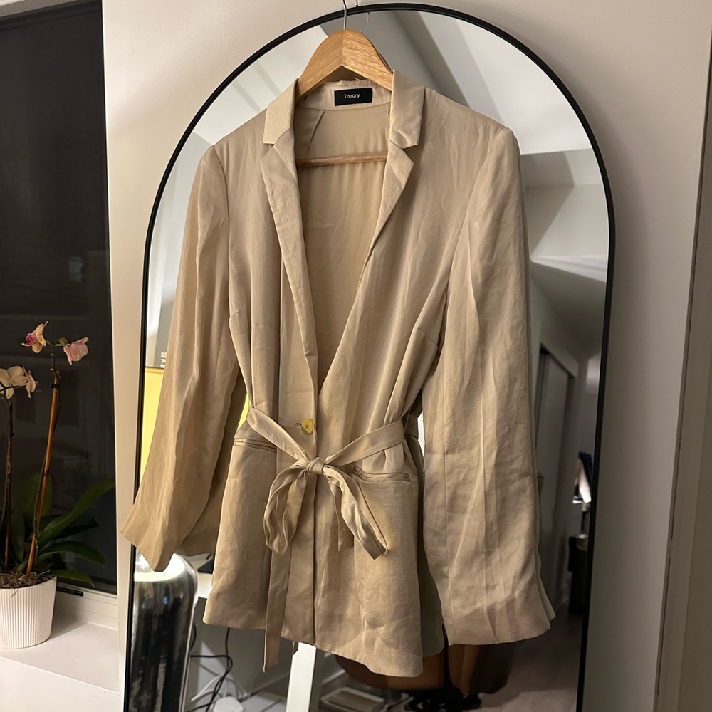 Theory Belted Double-Breasted Blazer in Crushed Satin Size 6